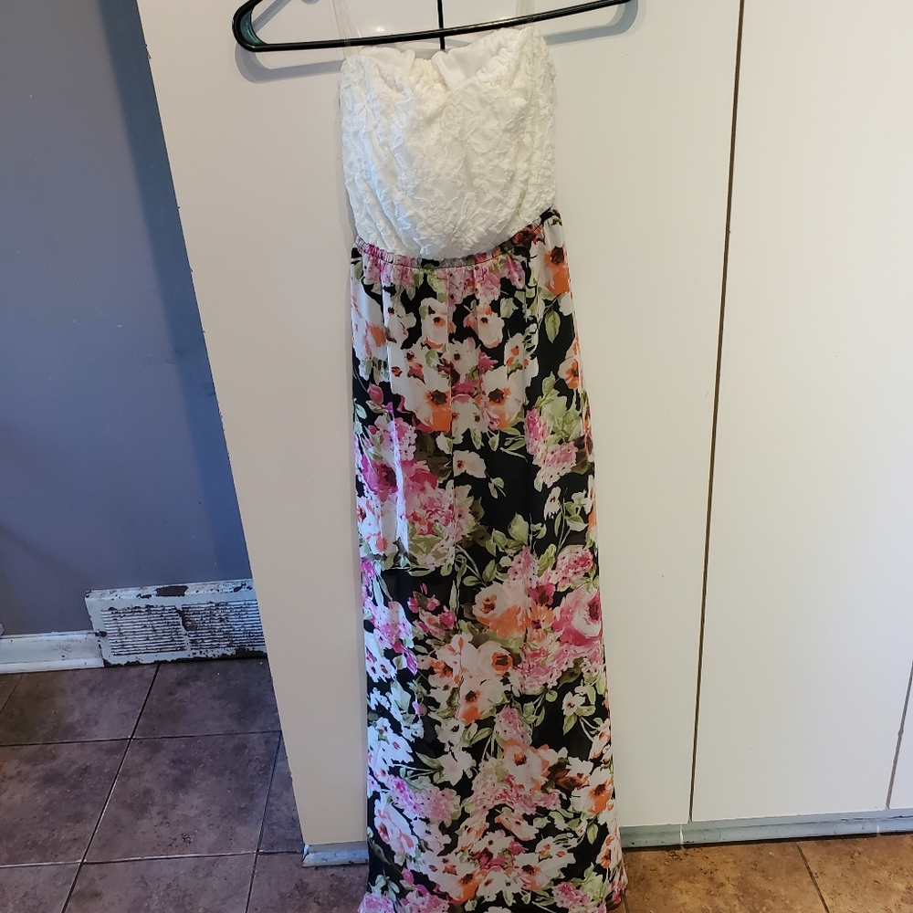 Womens strapless dress